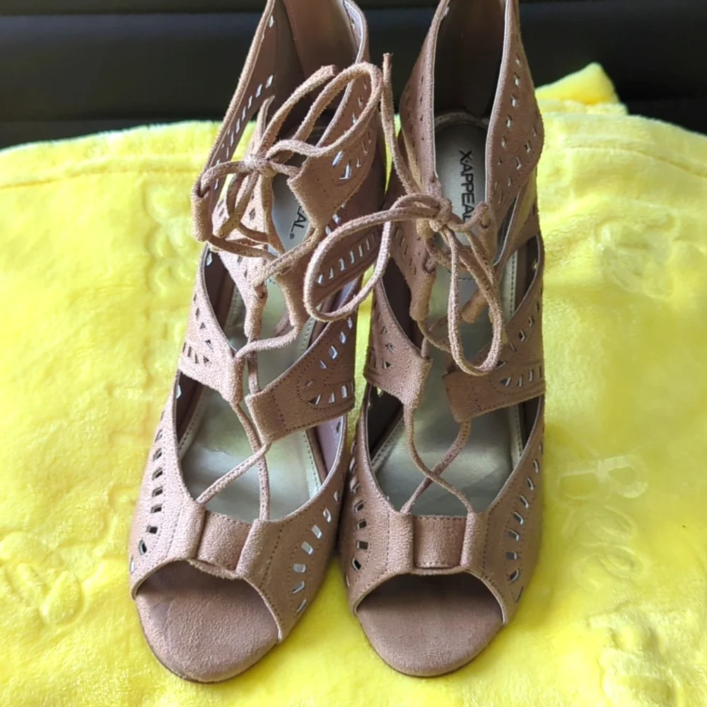 XAppeal Lace up high heels 9 - Picture 4 of 4